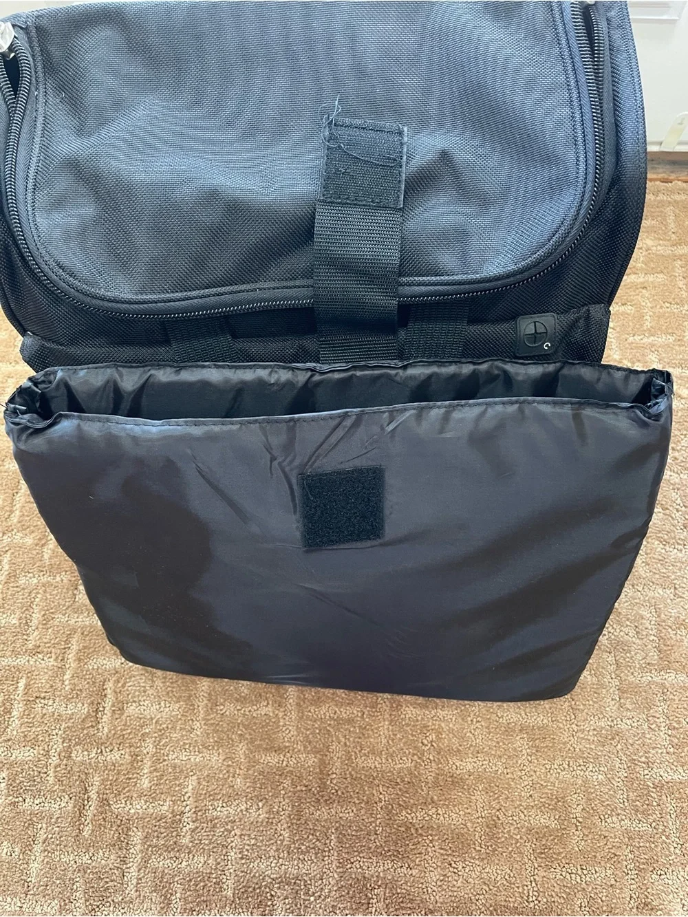 Navigator Rolling Laptop Bag
